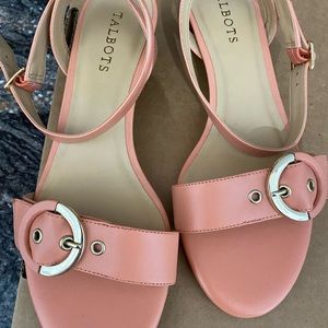 Talbot Shoes Sandal with ankle straps and buckle. Peach 9 1/2 brand new
